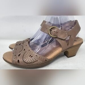 Earth Leather Two-Piece Heeled Sandals - Carson Westport New Khaki Size 7W
